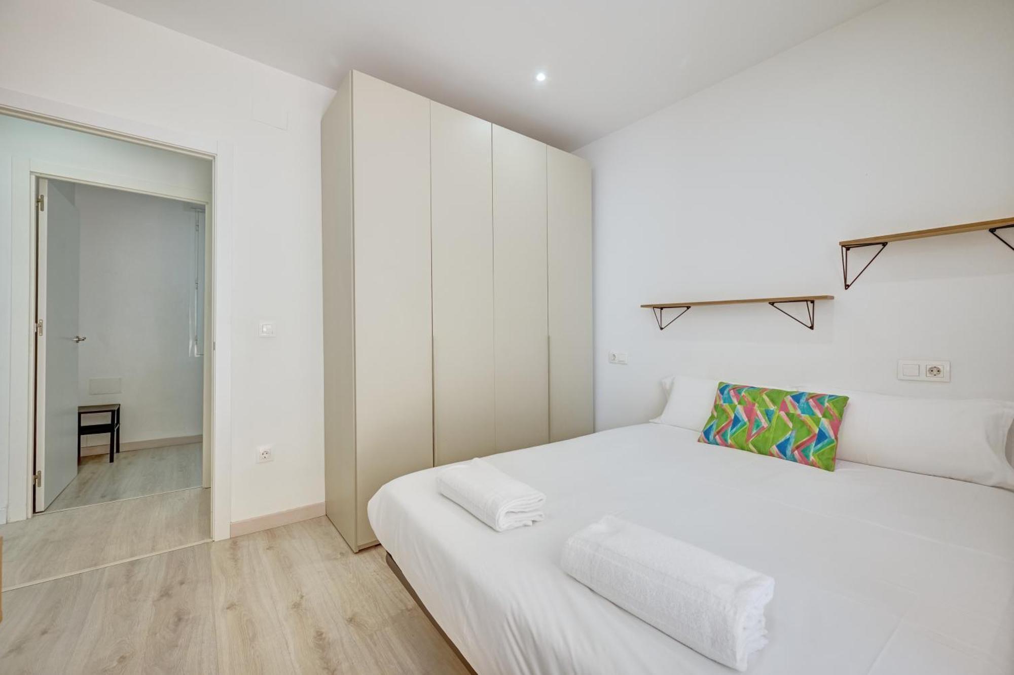 Apartment Terrazas Del Ayuntamiento By Clabao
